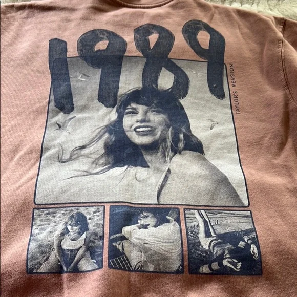 Taylor Swift Pink Sweatshirt - Picture 2 of 3